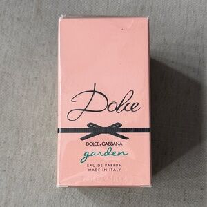Dolce & Gabbana Garden Eau de Parfum in Pink Box